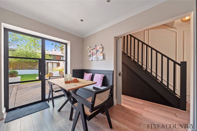 25, Lowfield Road, London photo 4