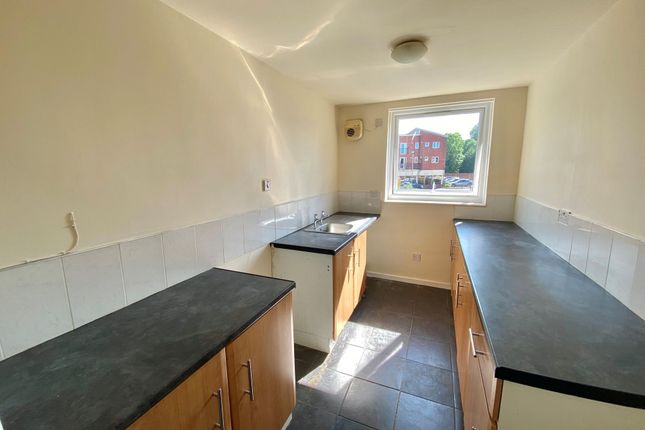 Flat for sale in Abbey Street, Nuneaton