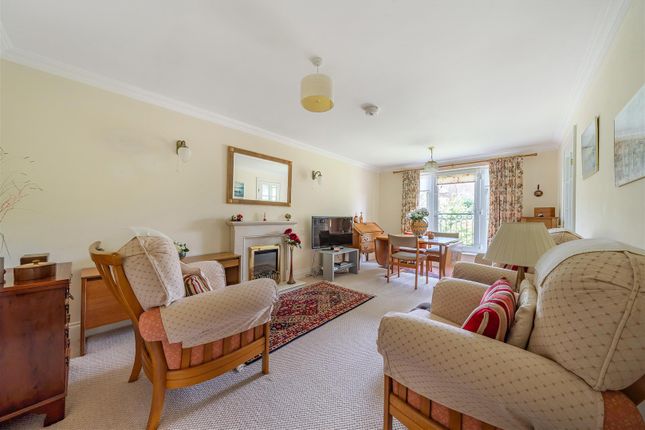 31, Pegasus Court, Mill Street, Wantage photo 2