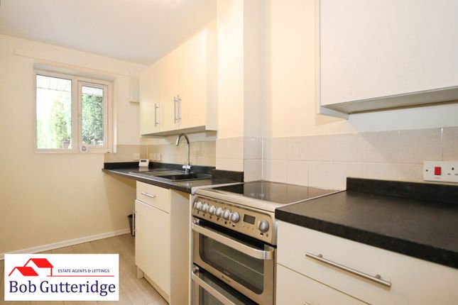 18, Winterside Close, Newcastle-under-Lyme photo 5