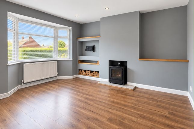 9 Kendall Road, Bedford photo 2