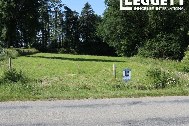 Thumbnail Land for sale in Saint-Martin-Sur-Oust, Morbihan, Bretagne