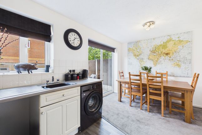 35 Nether Pasture, Nottingham photo 4