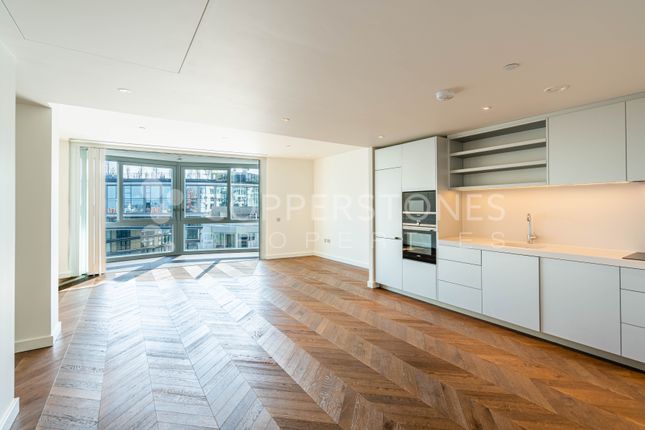 PP2B.1301, London photo 4