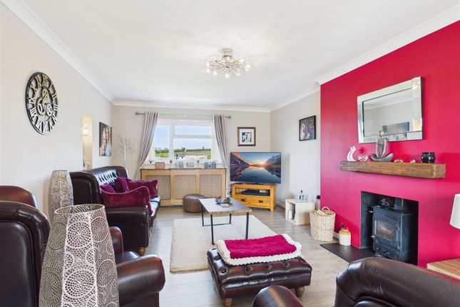 Broadlands, Farm Road, Ruardean photo 3