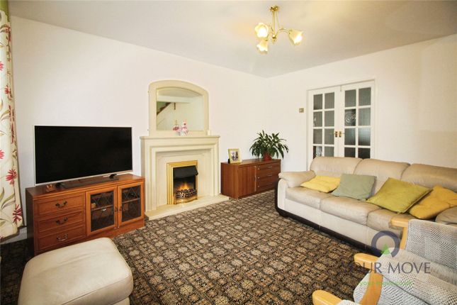 1, Bickerstaffe Close, Oldham photo 2