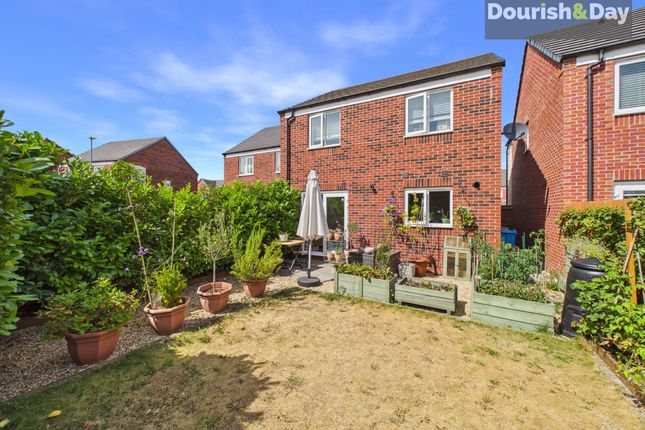 56 Shakespeare Drive, Stafford photo 4