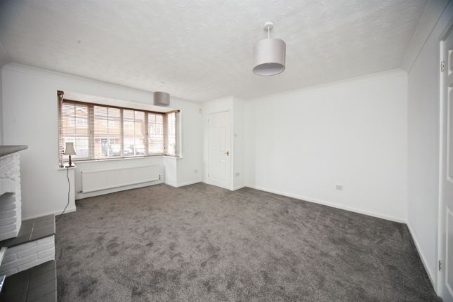 18, Beckbury Close, Luton photo 4