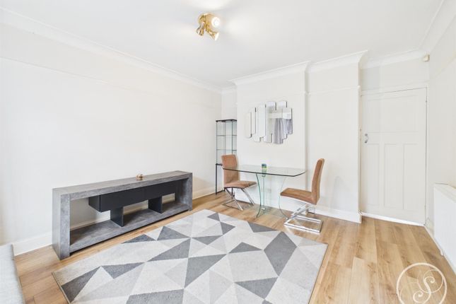 22, Wilton Grove, Leeds photo 3
