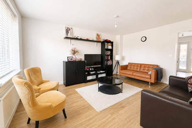 12, Blackbird Gardens, Langford photo 4
