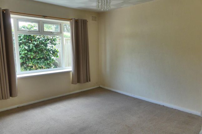 Flat for sale in Barker Street, Nantwich, Cheshire