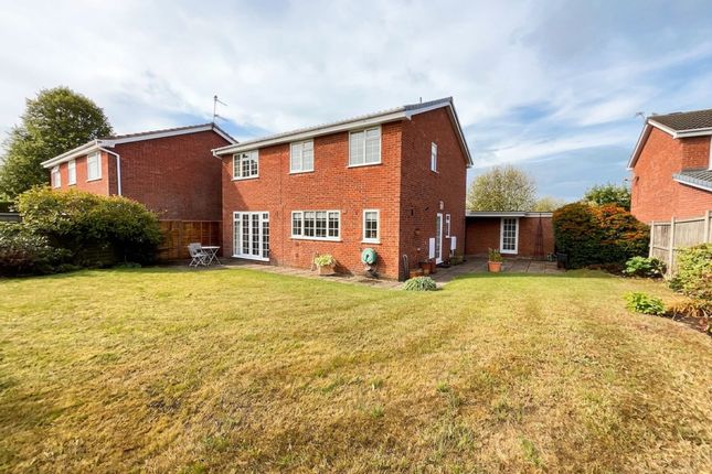 5 Hilcote Hollow, Stafford photo 4