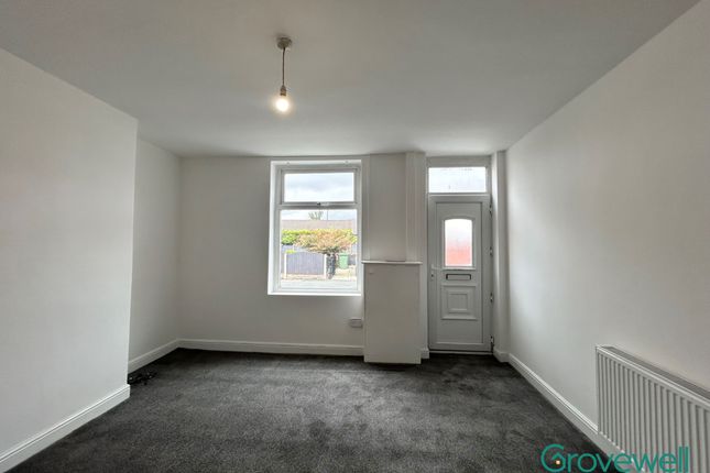 8 Winward Street, Bolton photo 4