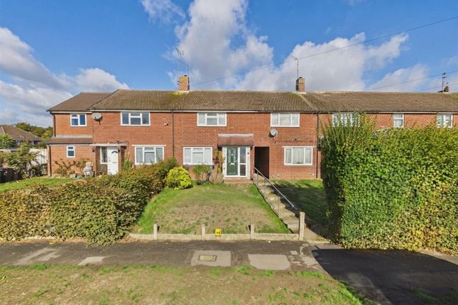 2-bed terraced on Silchester Road, Reading, £300,000