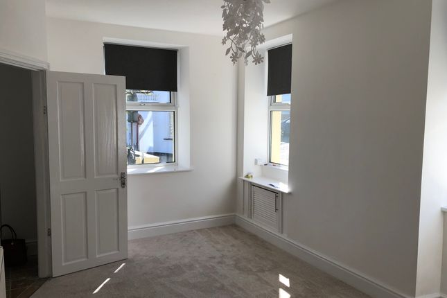 End terrace house to rent in Thomas Street, Holyhead