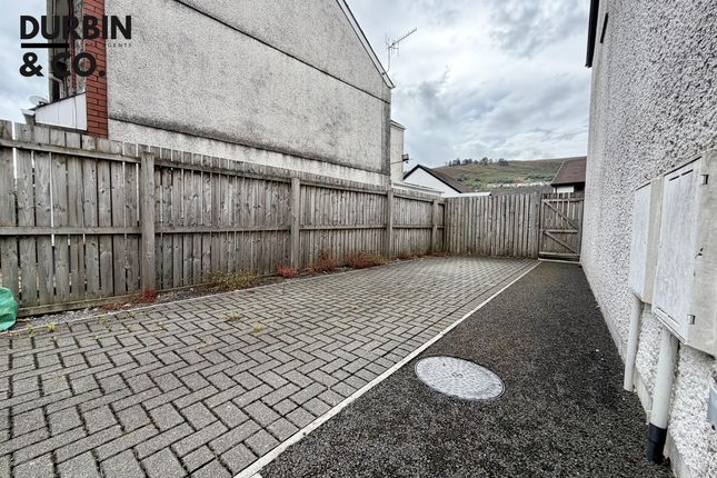 8 The Laurels Cardiff Road, Mountain Ash photo 3