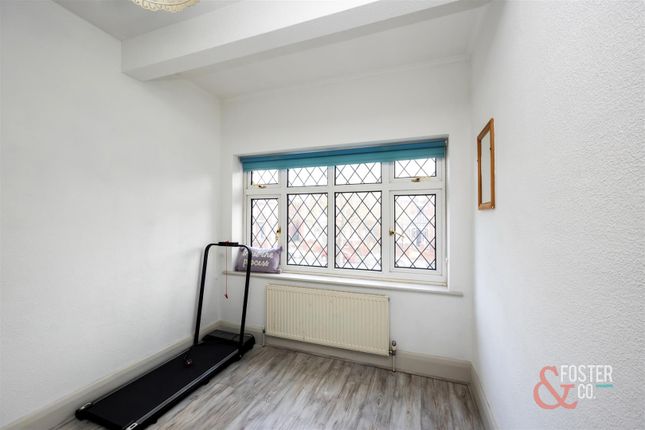 Vallance Road, 24-023.Jpg