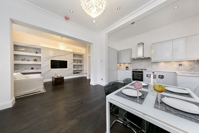 Flat for sale in Palace Mansions, Earsby Street, Kensington Olympia, London