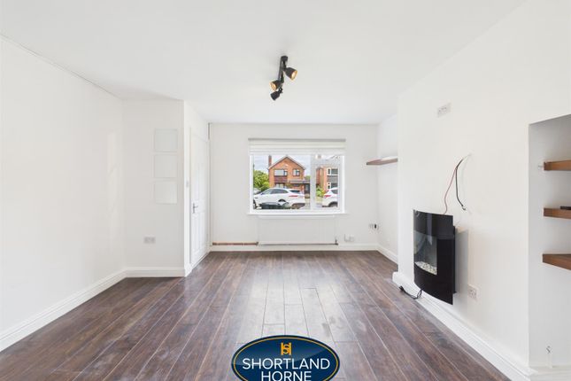 28, Deerdale Way, Coventry photo 4