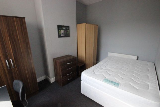 Shared accommodation to rent in Norfolk Street, Salford