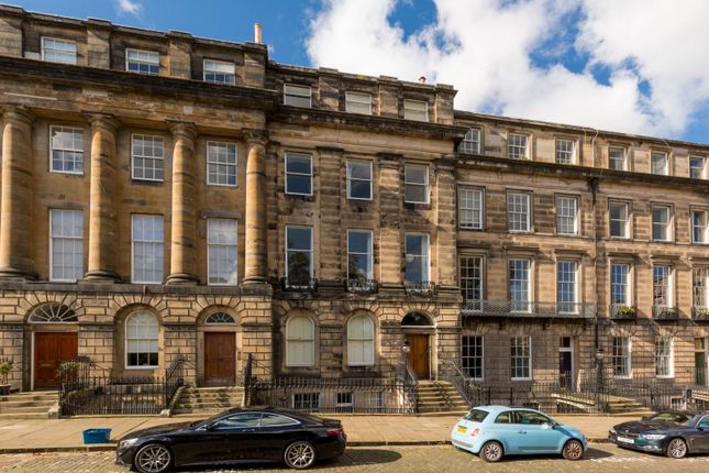 Thumbnail Flat for sale in 27 1F Moray Place, New Town, Edinburgh