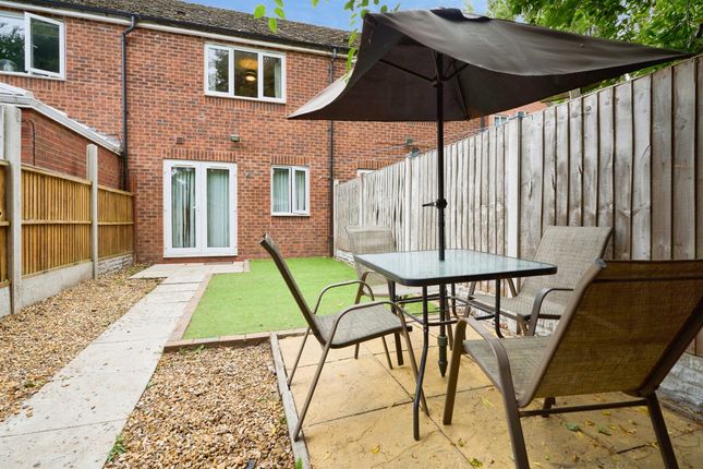 22, Pitchwood Close, Wednesbury photo 4