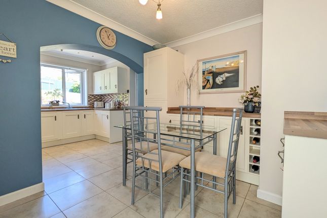 61 Brecon Rise, Merthyr Tydfil photo 3