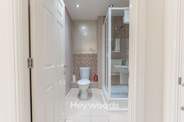 37 Millstone Court, Stone photo 4
