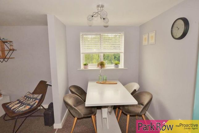 Flat for sale in Cromwell Mount, Pontefract