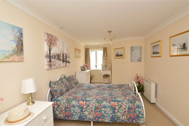 Flat for sale in Ford Park, Plymouth, Devon
