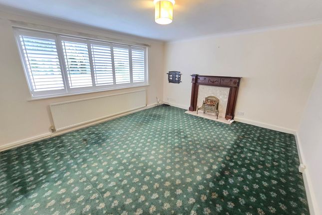 4 Byroe Court Sandiway Road, Altrincham photo 2