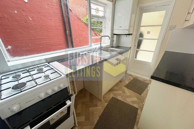 Clarendon Park Road, Leicester photo 3
