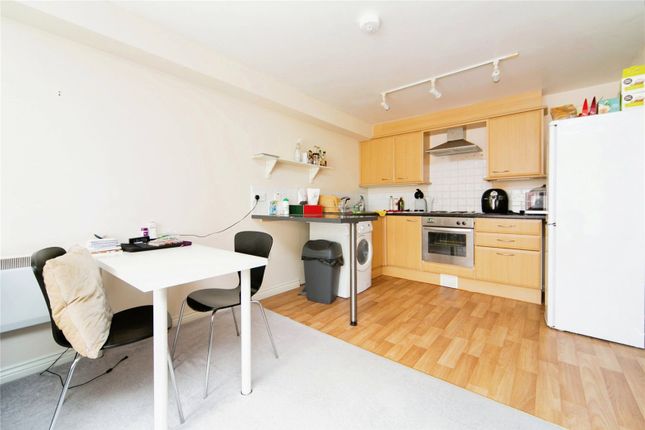 Flat for sale in Chancellor Court, Liverpool, Merseyside