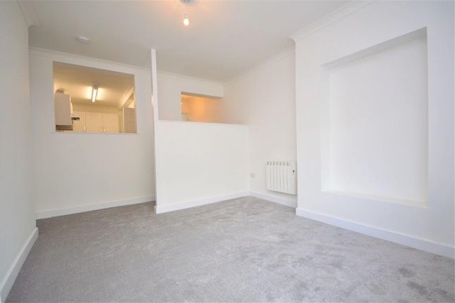 1a, Baileys Apartments - GOLD SUB, Isle Of Wight photo 3