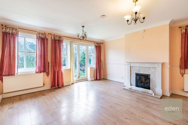 1 Wakehurst Close, Maidstone photo 3