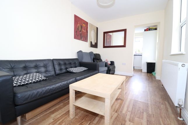 5-bed terraced on 73, Arabella Street, Cardiff, £2,575/mo