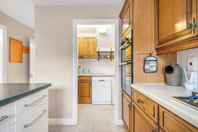 14 Defford Road, Pershore photo 3