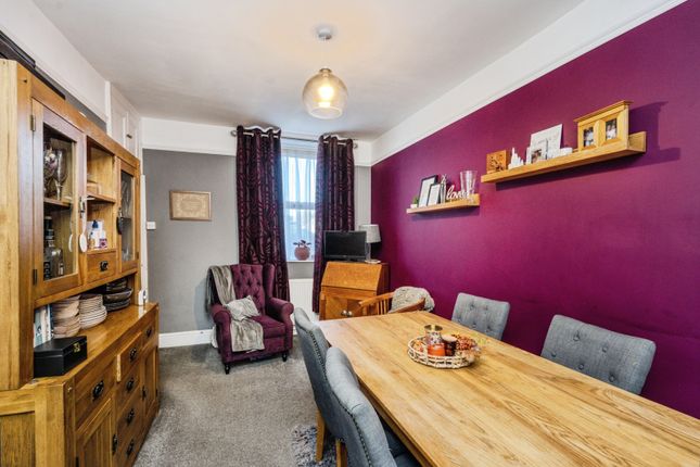 60, Gwilym Road, Swansea photo 3