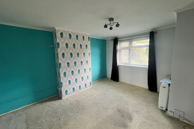 16 Ashley Road, Okehampton photo 3