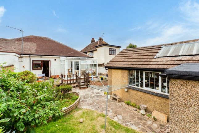 18, Shakespeare Road, Kettering photo 4