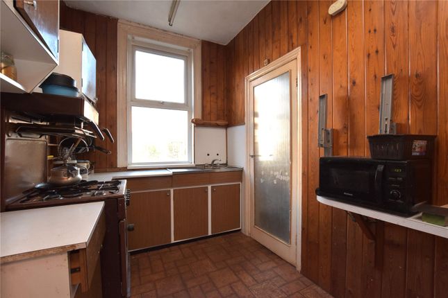 42, Beechwood View, West Yorkshire photo 4