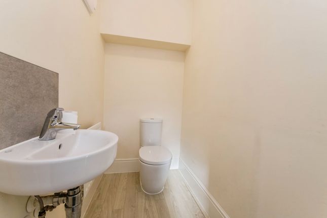 9, Woodland Drive, Devon photo 2