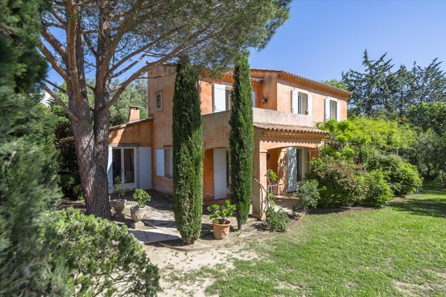 Thumbnail Property for sale in Rochefort-Du-Gard, Gard, Languedoc-Roussillon, France