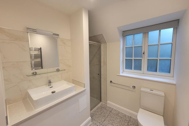 11, Dekker Road, London photo 5