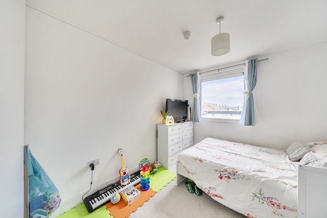 15 Premier House, 112 Station Road, Edgware photo 5