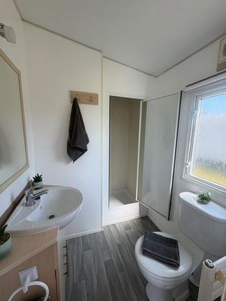 20080 Cosalt Riverdale, Coopers Beach Holiday Park, Church Lane, Colchester photo 5