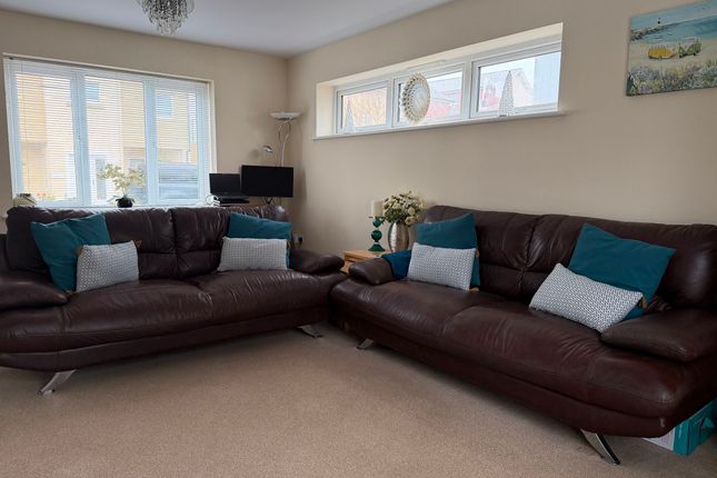50 Bwlchygwynt, Llanelli photo 2