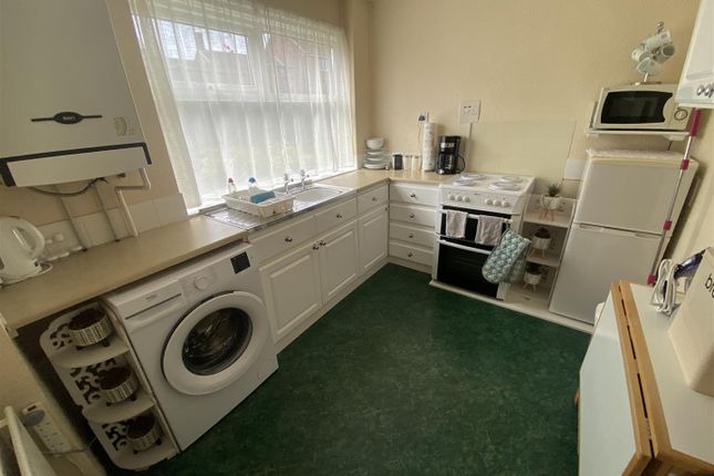 9, Elwin Close, Whitley Bay photo 3
