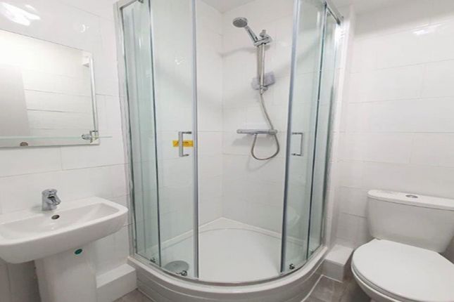 Flat to rent in Munster Square, London