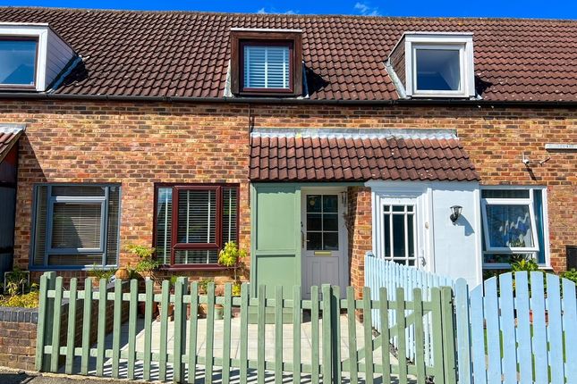 Thumbnail Terraced house for sale in Grange Close, West Molesey